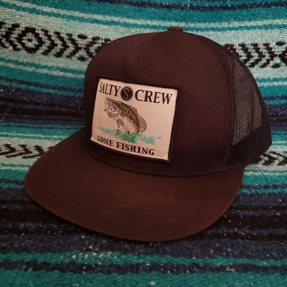 Salty Crew Gone Fishing Snap 